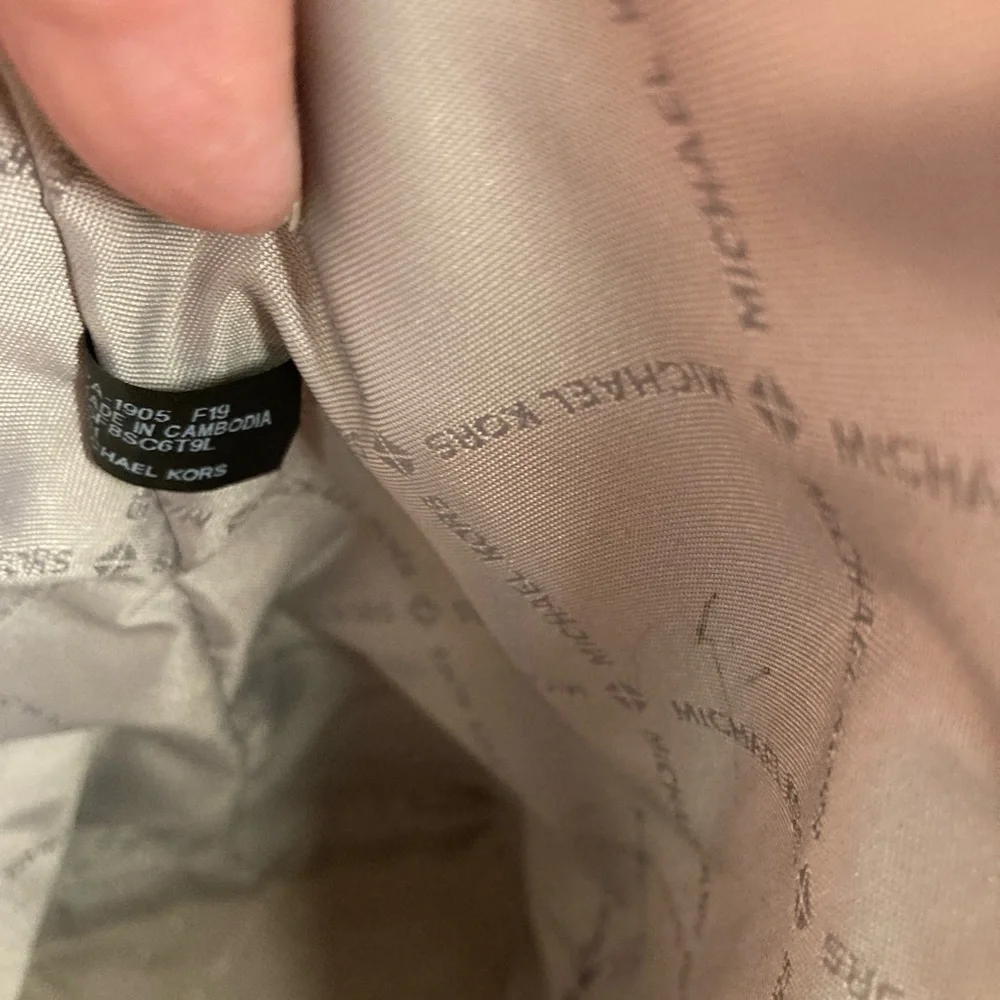 Michael Kors Grey Large Tote Bag MK - Picture 4 of 10